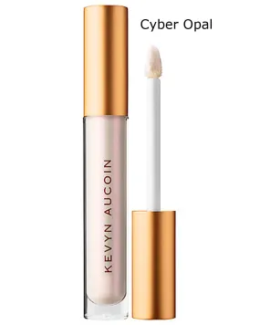 Molten Lip Color Topcoat